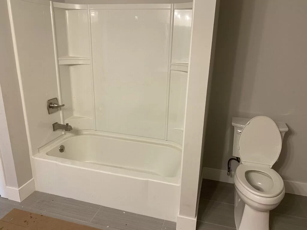Bathroom plumbing Aliso Viejo CA